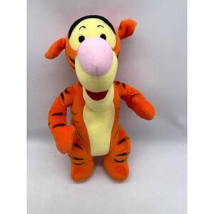 Mattel Winnie the Pooh Tigger Walt Disney 11‎ Inch Plush Vintage